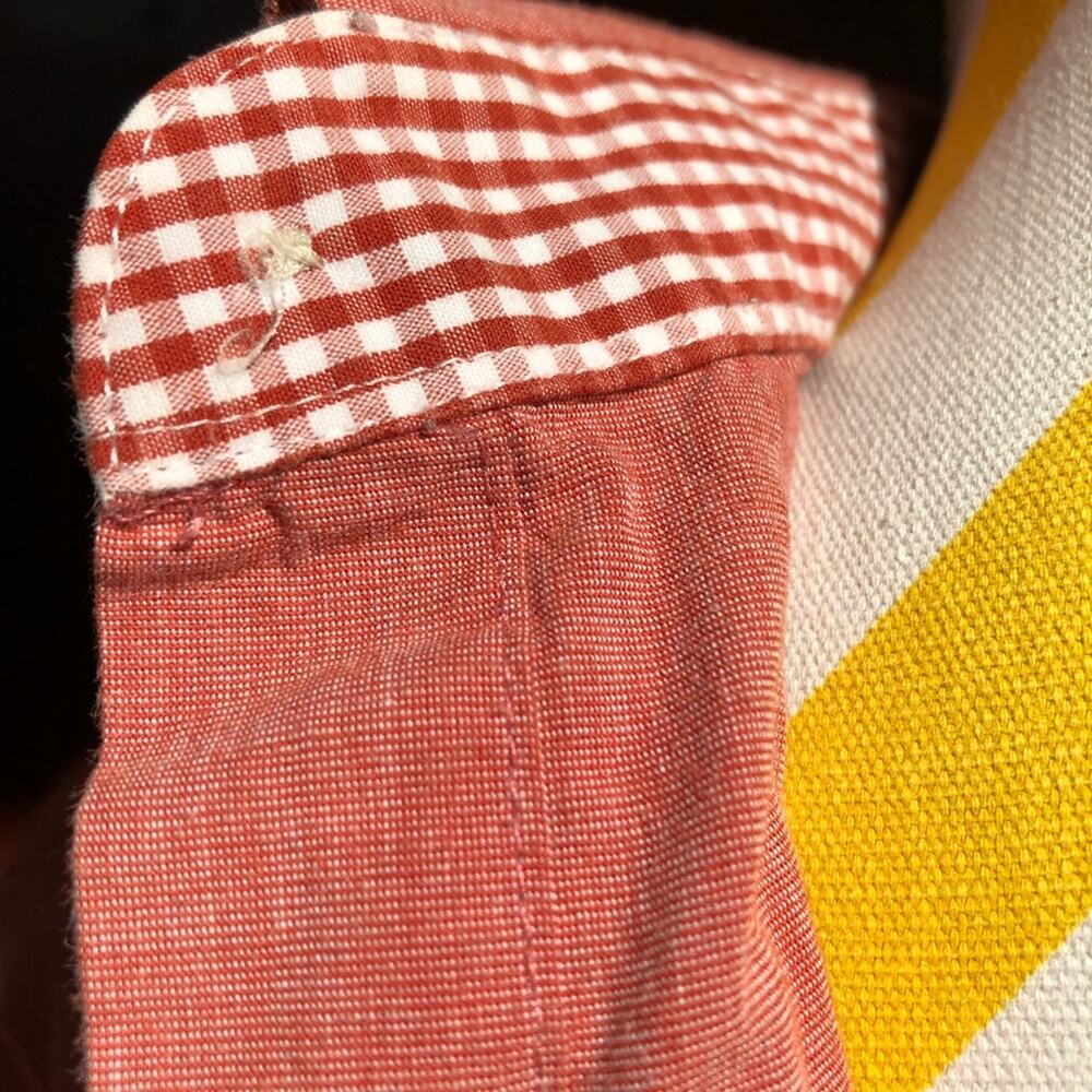 Izod Flip Cuff Button Down Shirt Men Medium Rust Red Checked Sleeves Casual - Picture 3 of 9